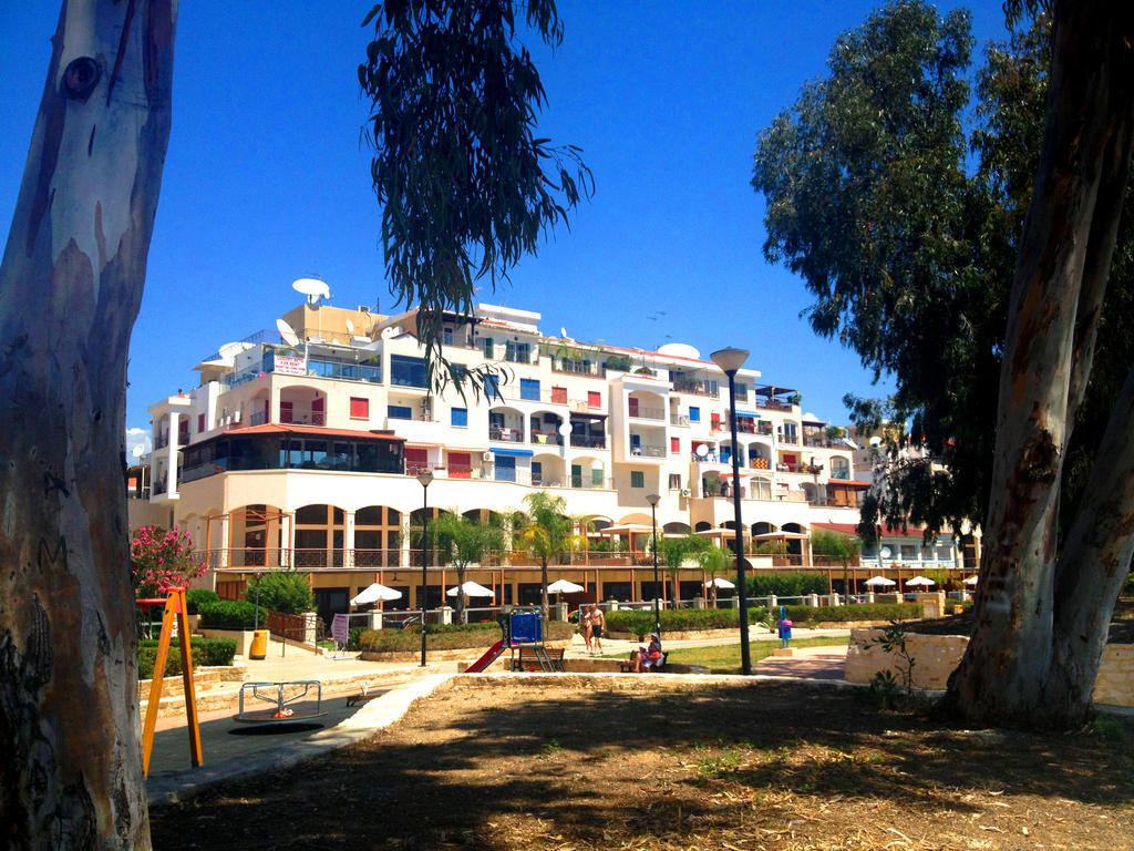 Sunrise Arches Apartments Limassol Extérieur photo