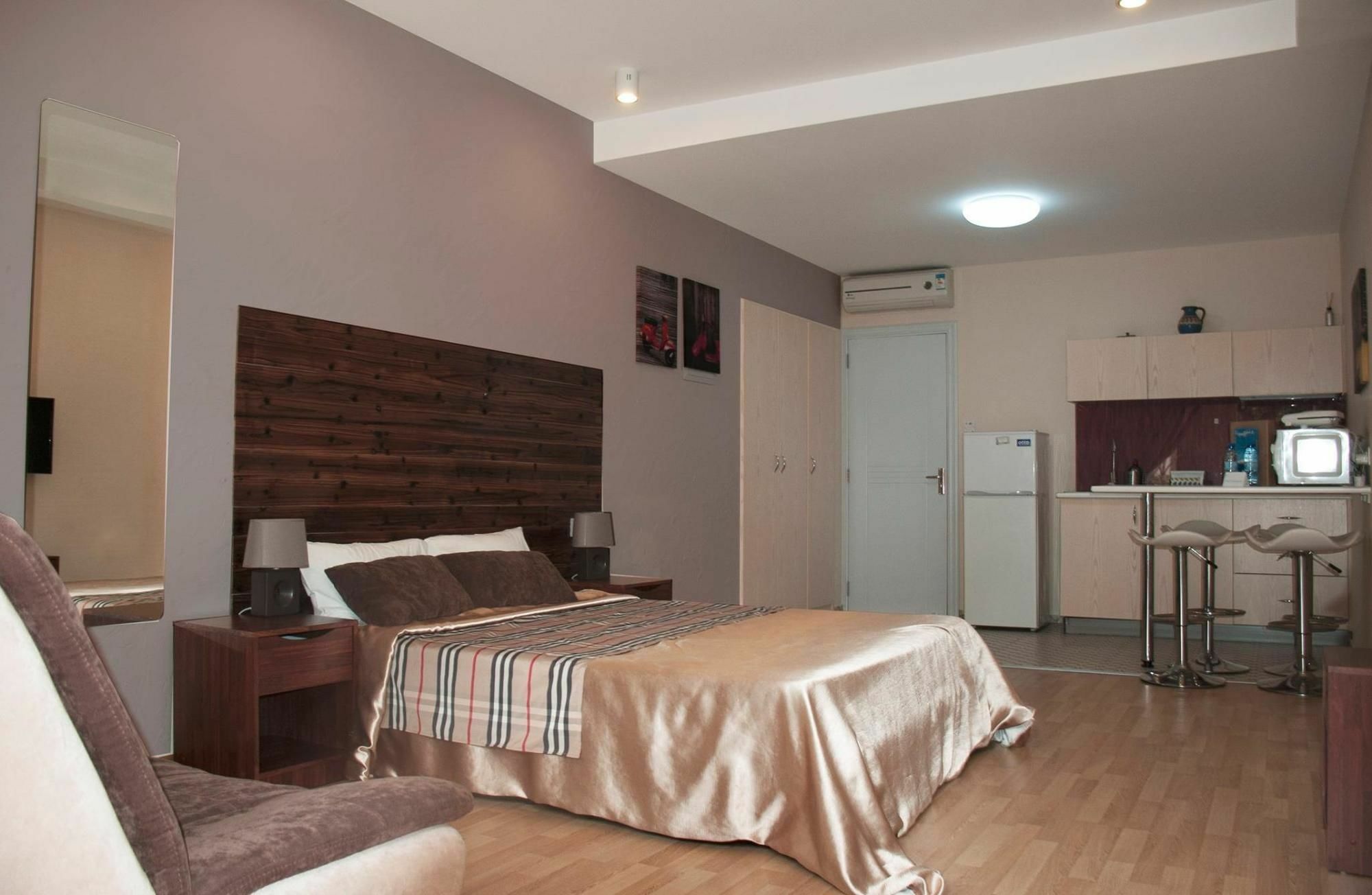 Sunrise Arches Apartments Limassol Extérieur photo